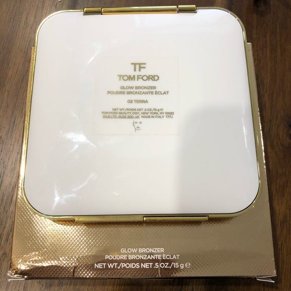 Tom Ford Bronzer in Terra - Picture 6 of 6
